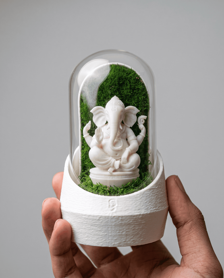 In-hand scale of Ganesha's Dome